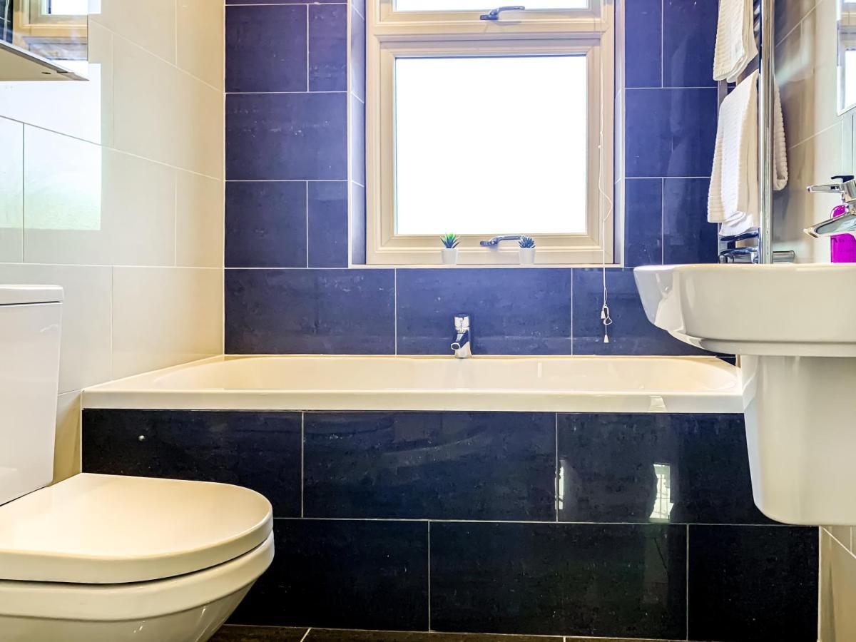 The Vines - Stunning Period Home With Free Parking York Exterior photo
