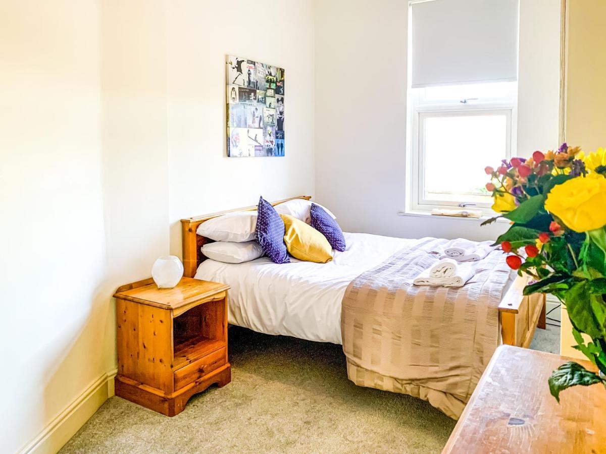 The Vines - Stunning Period Home With Free Parking York Exterior photo