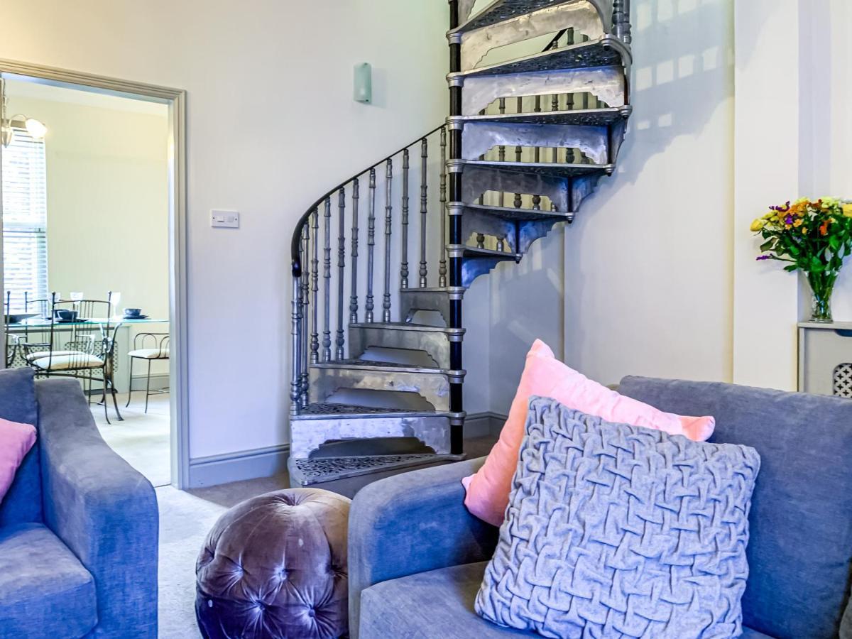 The Vines - Stunning Period Home With Free Parking York Exterior photo