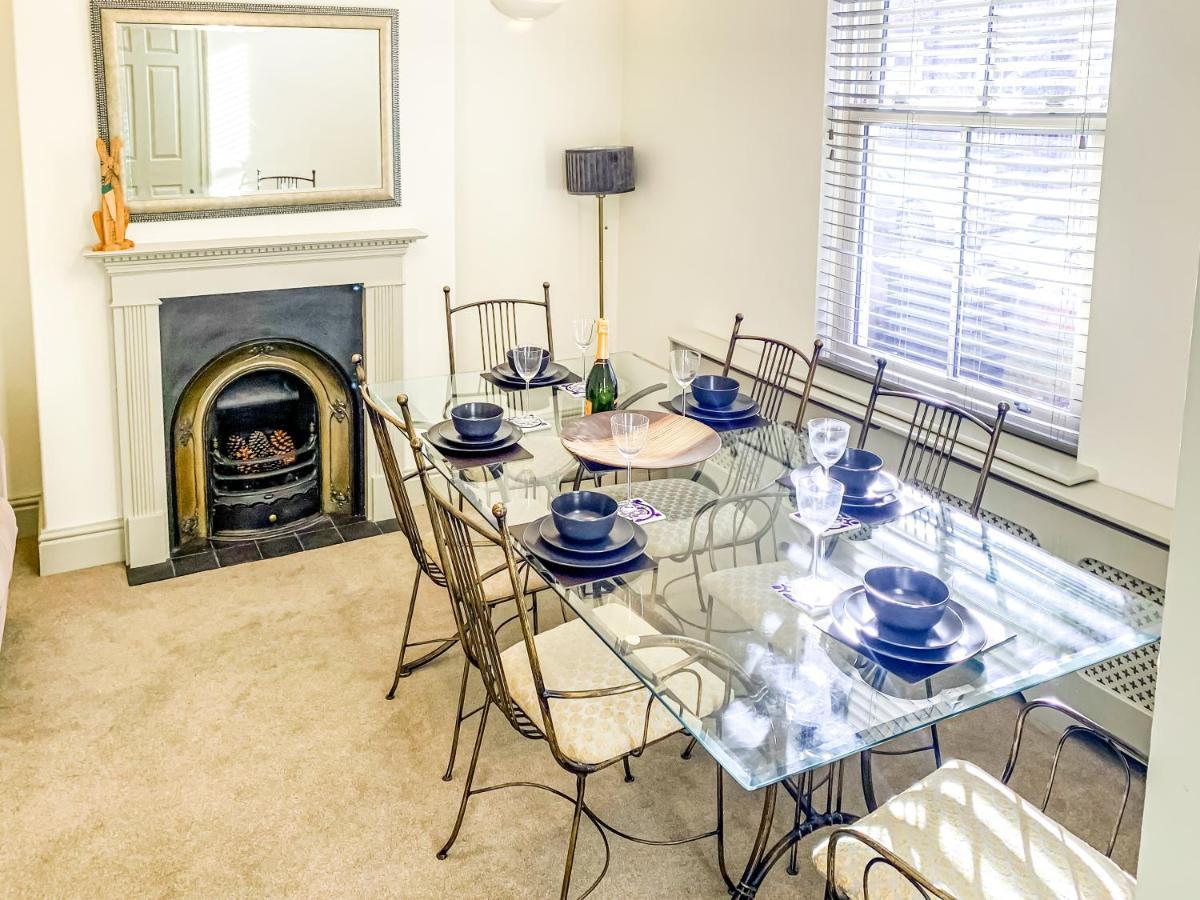 The Vines - Stunning Period Home With Free Parking York Exterior photo