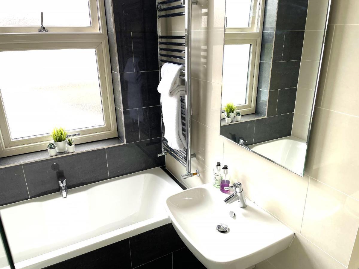 The Vines - Stunning Period Home With Free Parking York Exterior photo