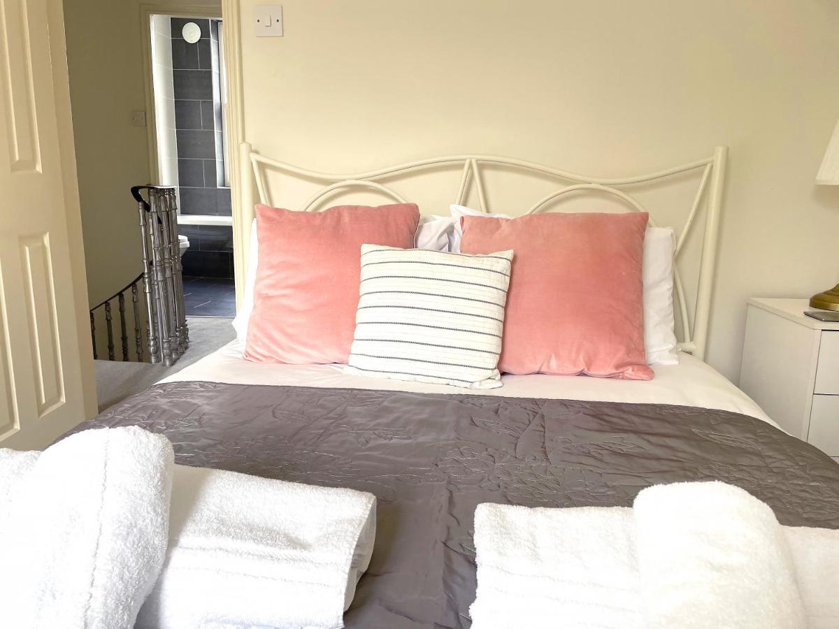 The Vines - Stunning Period Home With Free Parking York Exterior photo